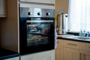 Image of an eye level oven bought and installed at the Mablethorpe OAP Association kitchen